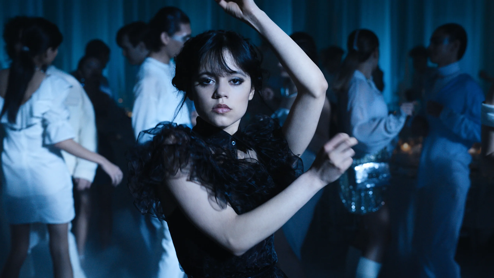 Jenna Ortega đánh đổi 1 thứ quan trọng để đóng Wednesday, tiết lộ thái độ của đạo diễn lúc casting - Hình 1