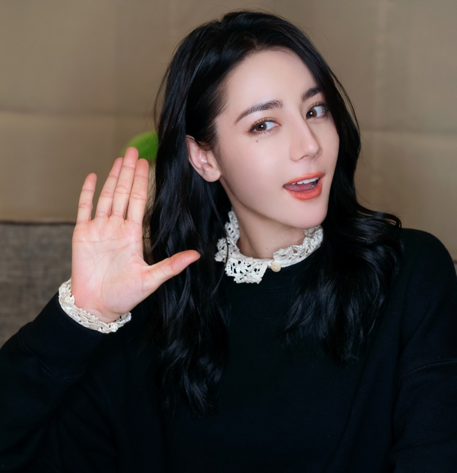 Địch Lệ Nhiệt Ba lộ ảnh hẹn hò Tiêu Chiến giữa tin đồn mang thai với Hoàng Cảnh Du? - Hình 10