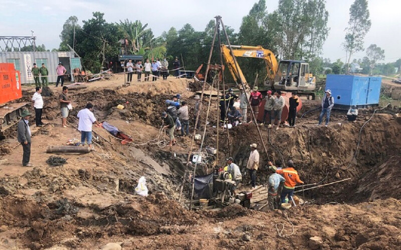 Chưa thể đưa xác bé trai 10 tuổi rơi xuống trụ bê tông 35m lên: Chuyên gia quốc tế vào cuộc - Hình 5