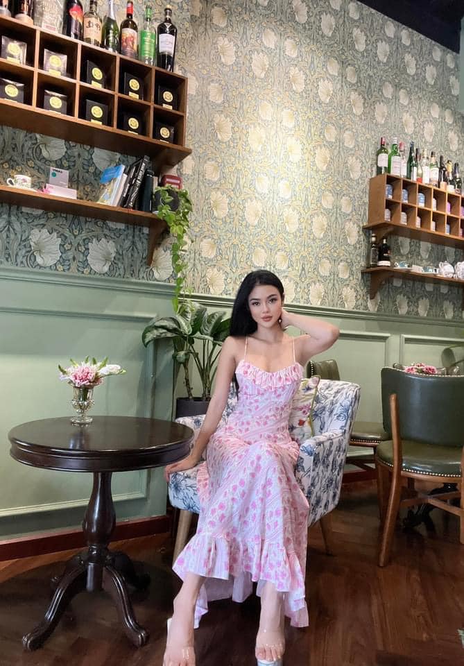 Hoa hậu ăn chơi nhất Sài thành khoe dáng đẹp ná thở dù đã sinh nở, có con cũng không kìm được vẻ sexy - Hình 7