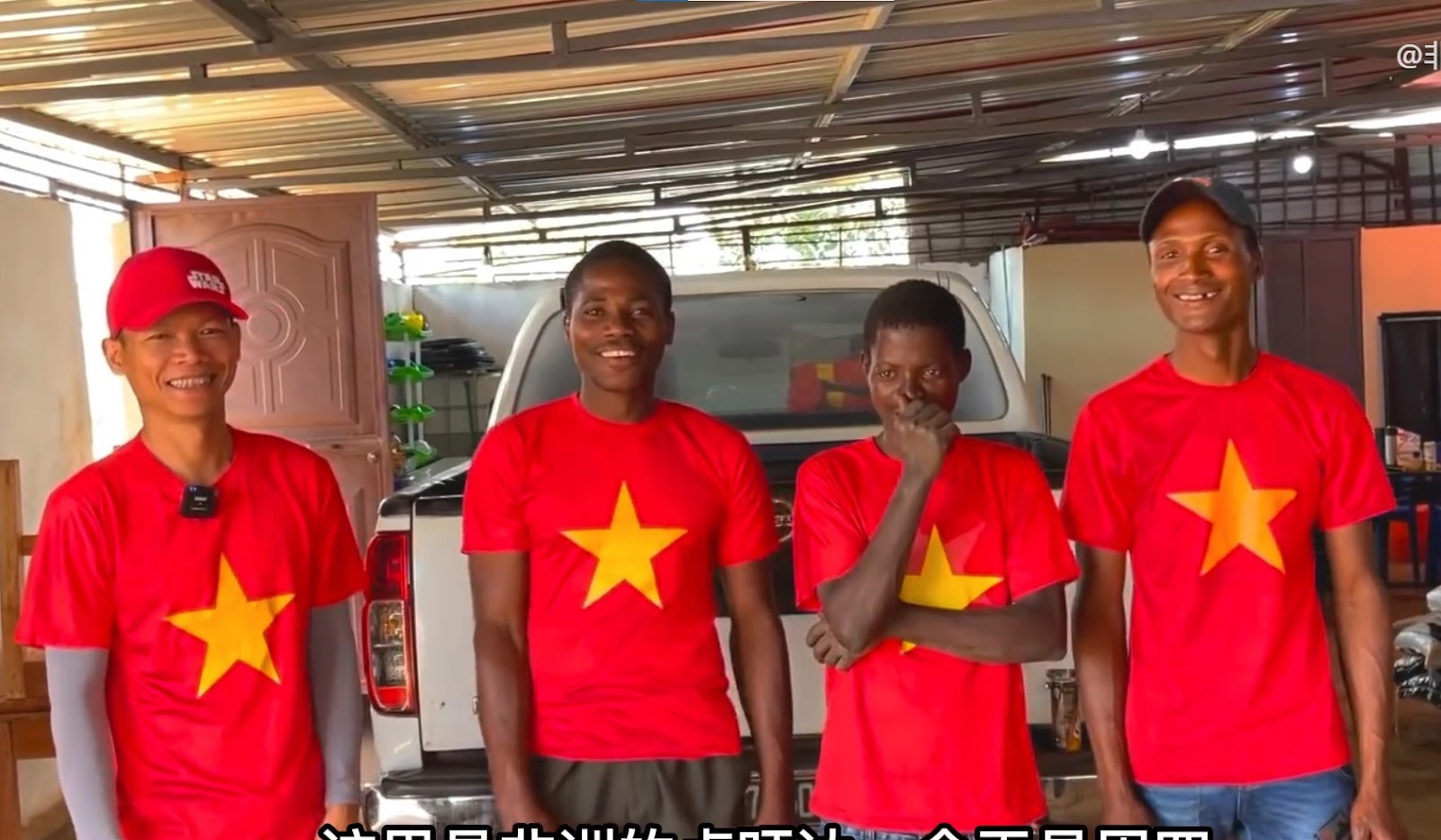 Linh Philip Vlogs - người quyền lực đứng sau Team Châu Phi và hành trình tử tế tại Angola - Hình 13