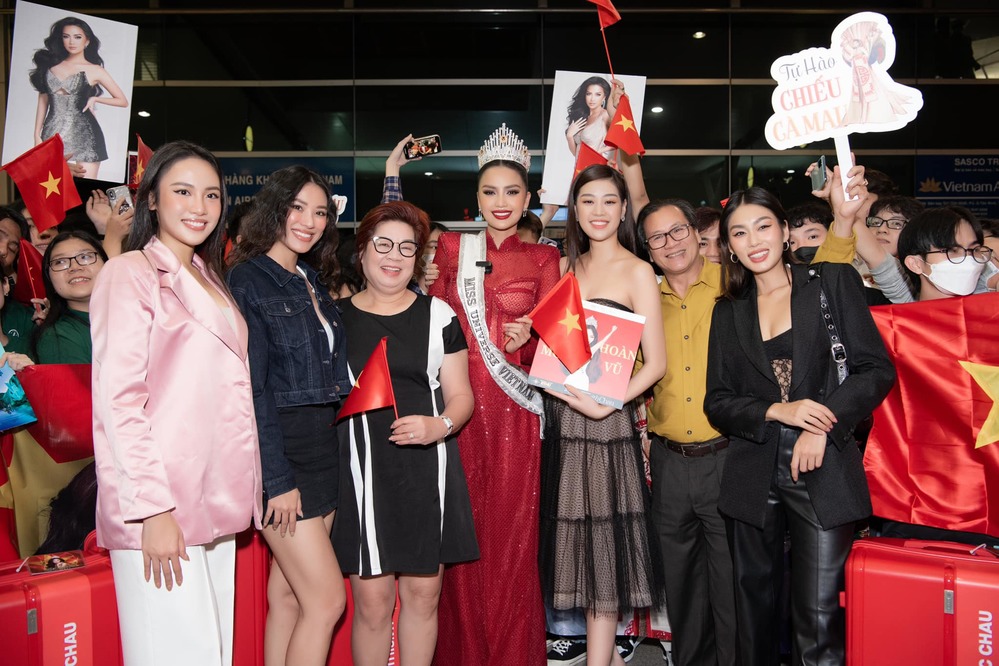 Ngọc Châu khác biệt trong 2 lần mang sash VN thi quốc tế, bất lợi vì CEO MU thay đổi format phút 90 - Hình 10