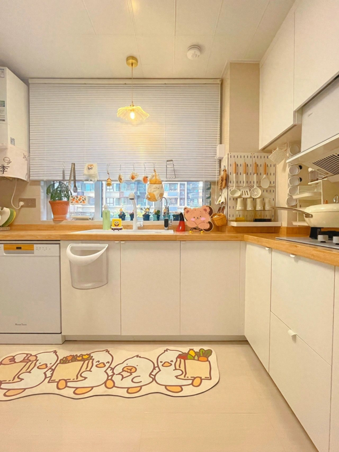Ngắm căn hộ xinh như mộng của nữ tiếp viên hàng không, dù hiếm khi ở nhà nhưng vẫn đầu tư decor ấn tượng - Hình 7