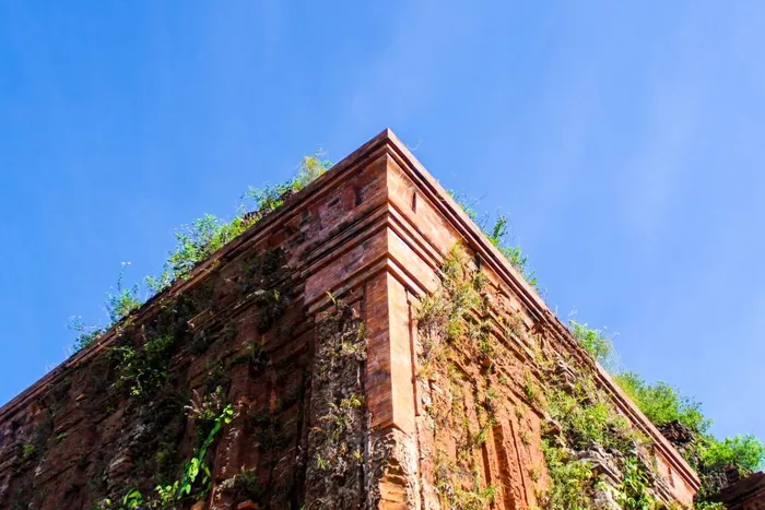 Nỗi buồn di tích - Hình 5