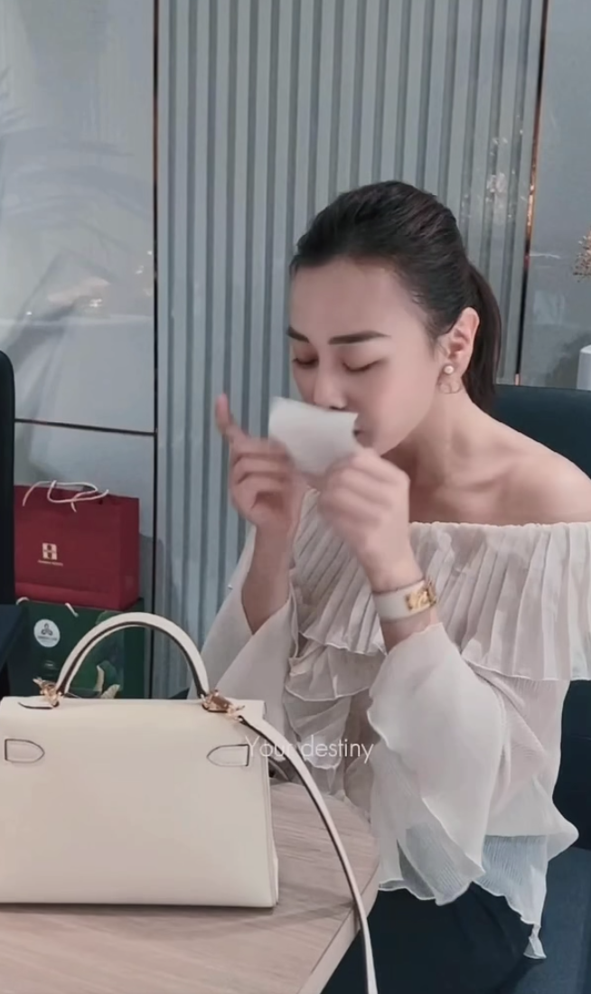Phương Oanh hé lộ tình trạng vật vã khi mang thai, khoe chi tiết đặc biệt dành cho con đầu lòng - Hình 5