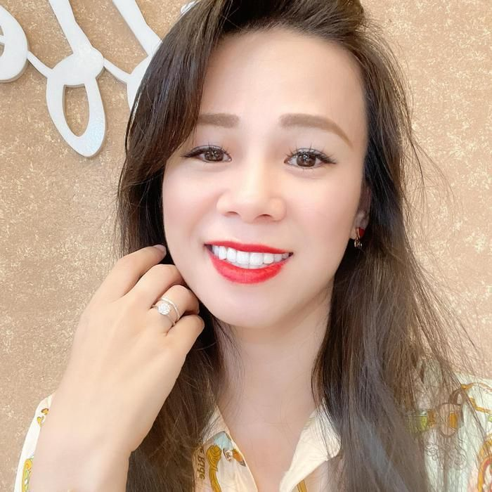 Vợ cũ Shark Bình đăng ảnh đá xéo Phương Oanh, khẳng định bản thân vẫn ổn hậu ly hôn - Hình 1