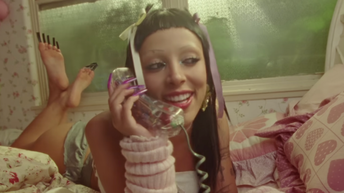 Doja Cat viết sai tên quê hương, bị dân mạng ném đá tơi tả, fan hâm mộ cạn lời - Hình 1