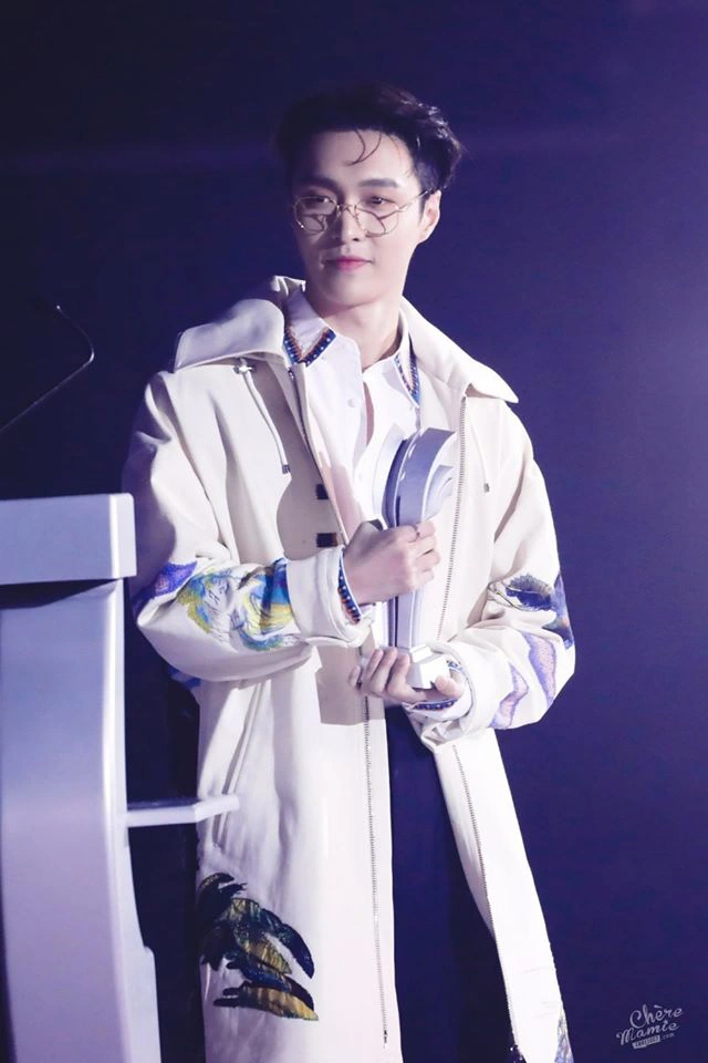 Tiêu Chiến - Vương Nhất Bác cứ mãi kèn cựa nhau, giờ còn để thua cả đàn em kém nổi chỉ trong 1 đêm - Hình 3