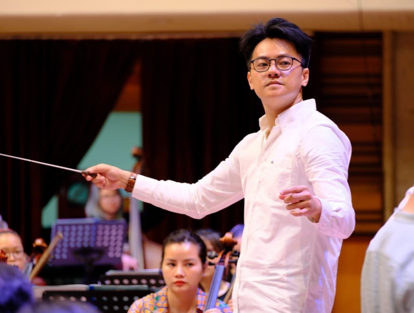 Chồng Thanh Hằng lộ quá khứ nghèo khó ít ai biết, từng mặc cảm vì kiếm ít tiền, bỏ học ở nước ngoài - Hình 3