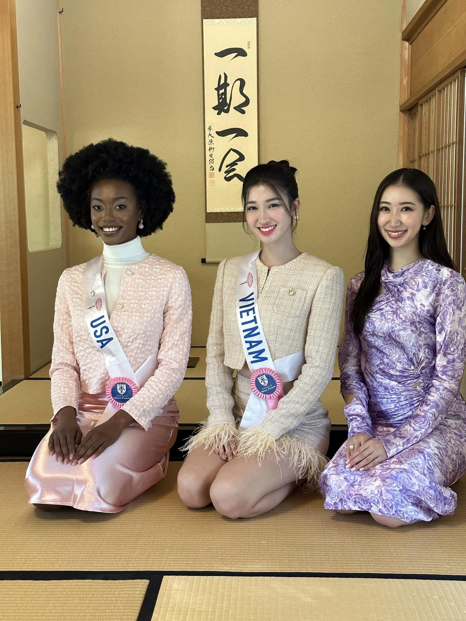 Phương Nhi lộ ảnh bị chê bết bát, không đeo sash, kém duyên trước BGK ở Miss International - Hình 2