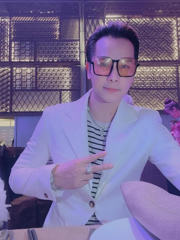 Tình cũ Chu Bin phủ nhận là người bày mưu vụ chơi xấu, tiết lộ luôn vấn đề tiêu hoá của nam ca sĩ - Hình 4