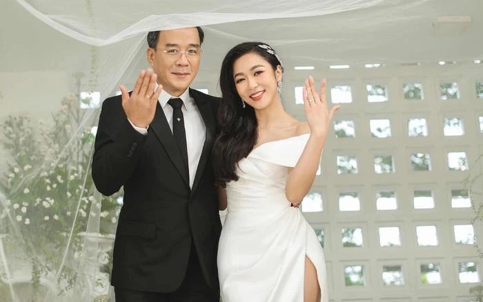 Vua cá Koi được gợi ý lấy thêm vài em đẹp hậu đỗ vỡ hôn nhân, chính chủ đáp trả 1 câu sững sờ - Hình 5