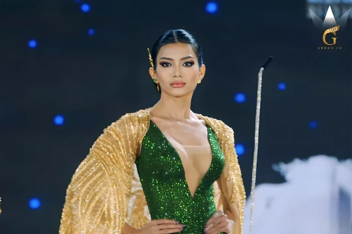 Tân Miss Grand 2023 bị fan Myanmar đòi vương miện sau khi lộ ảnh có con trước đăng quang - Hình 3