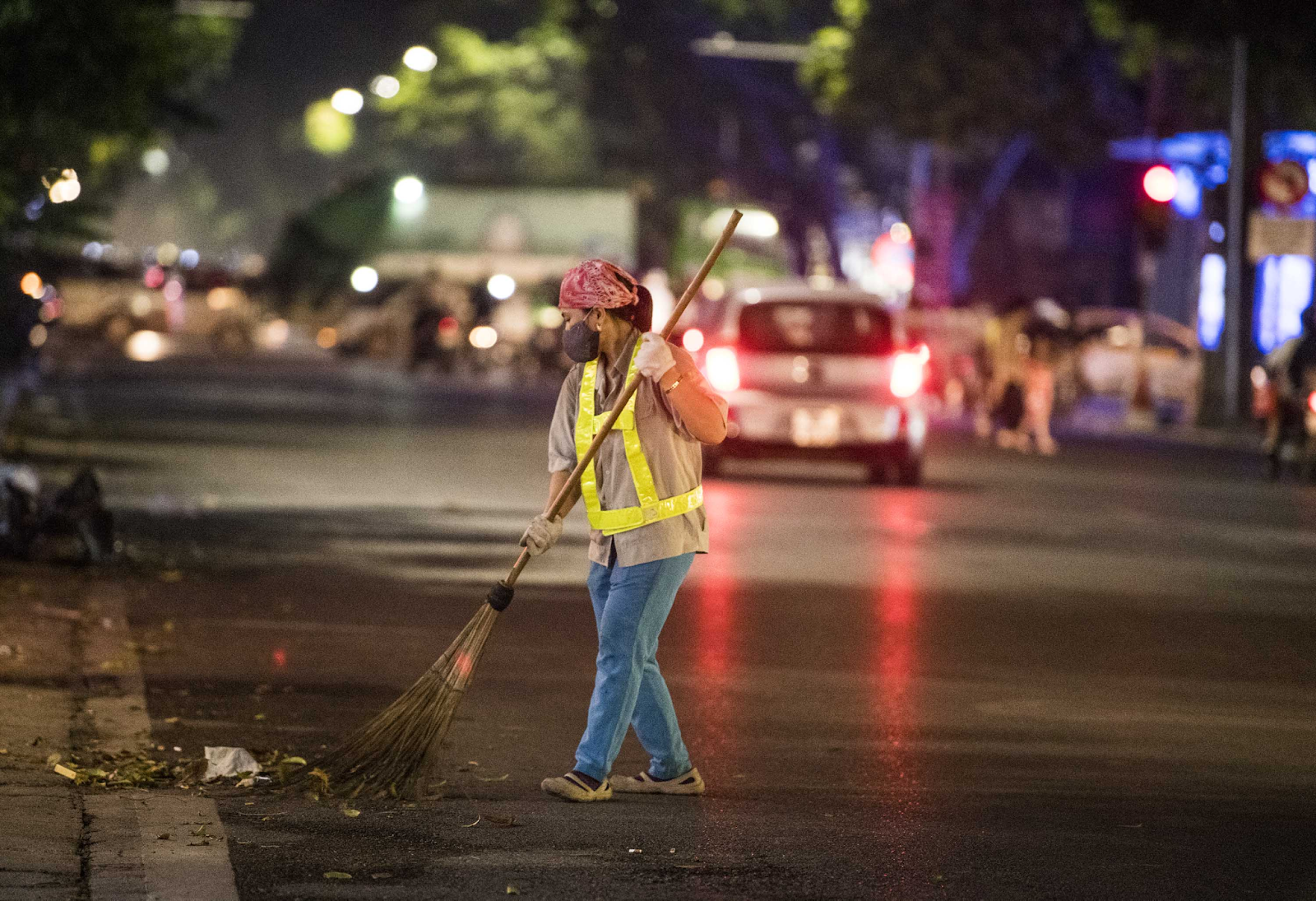 2 nữ nhân viên quét rác bị nhóm thanh niên bắn nhiều phát vào người, nguồn gốc h.ung k.hí từ đâu? - Hình 4