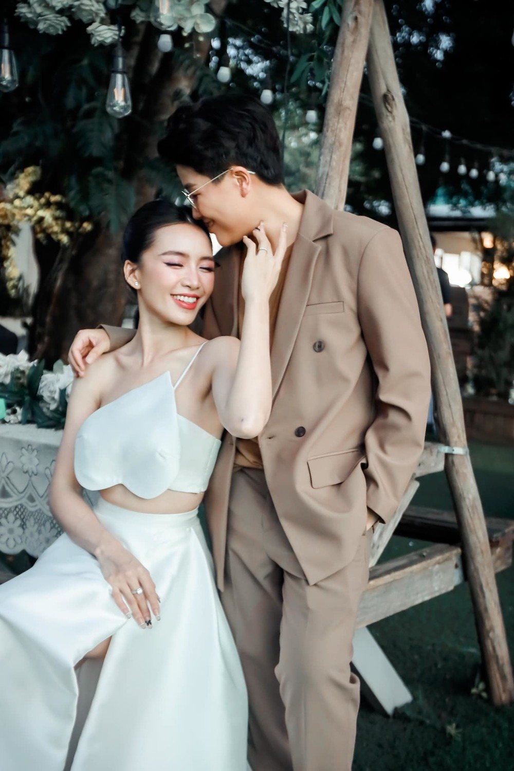 Tú Tri chia tay chồng chuyển giới, lý do đổ vỡ có liên quan người thứ 3? - Hình 5