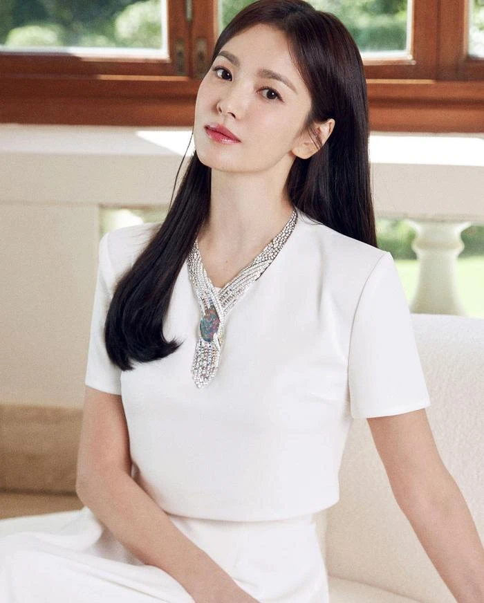 Song Hye Kyo bất ngờ bị công kích khi hé lộ vẫn giữ khư khư 1 điều từ lúc yêu Song Joong Ki đến nay - Hình 5