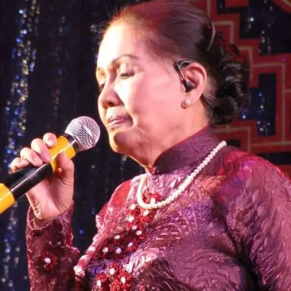 Út Bạch Lan: Người thầy tiên phong cải lương, tài đức chuẩn mực, chia tay vẫn nuôi con rơi của chồng - Hình 4