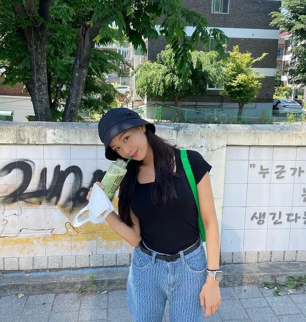 Lee Se Hee: Mỹ nhân từng vượt 500 ứng cử viên để có vai đổi đời, visual đỉnh cao, profile cực xịn - Hình 9