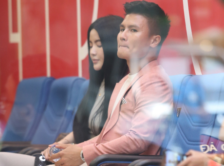 Tình cũ Quang Hải thả thính rần rần hậu đám hỏi rình rang, lộ rõ mối quan hệ với thiếu gia Đà Nẵng - Hình 6