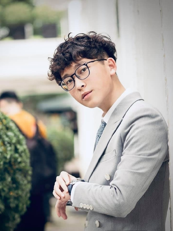 Anh trai hot boy 5 lần 7 lượt giật spotlight của Phương Nhi, fan nữ thi nhau ứng tuyển - Hình 6