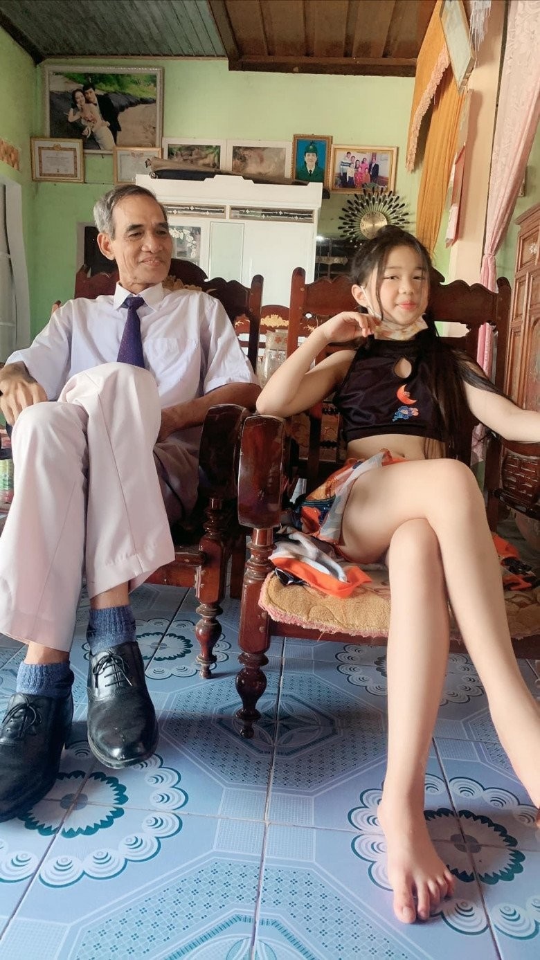 Bé gái Quảng Bình Lê Vi: 11 tuổi đã cao 1m67, ẵm cúp vàng người mẫu nhí khu vực Châu Á - Hình 7