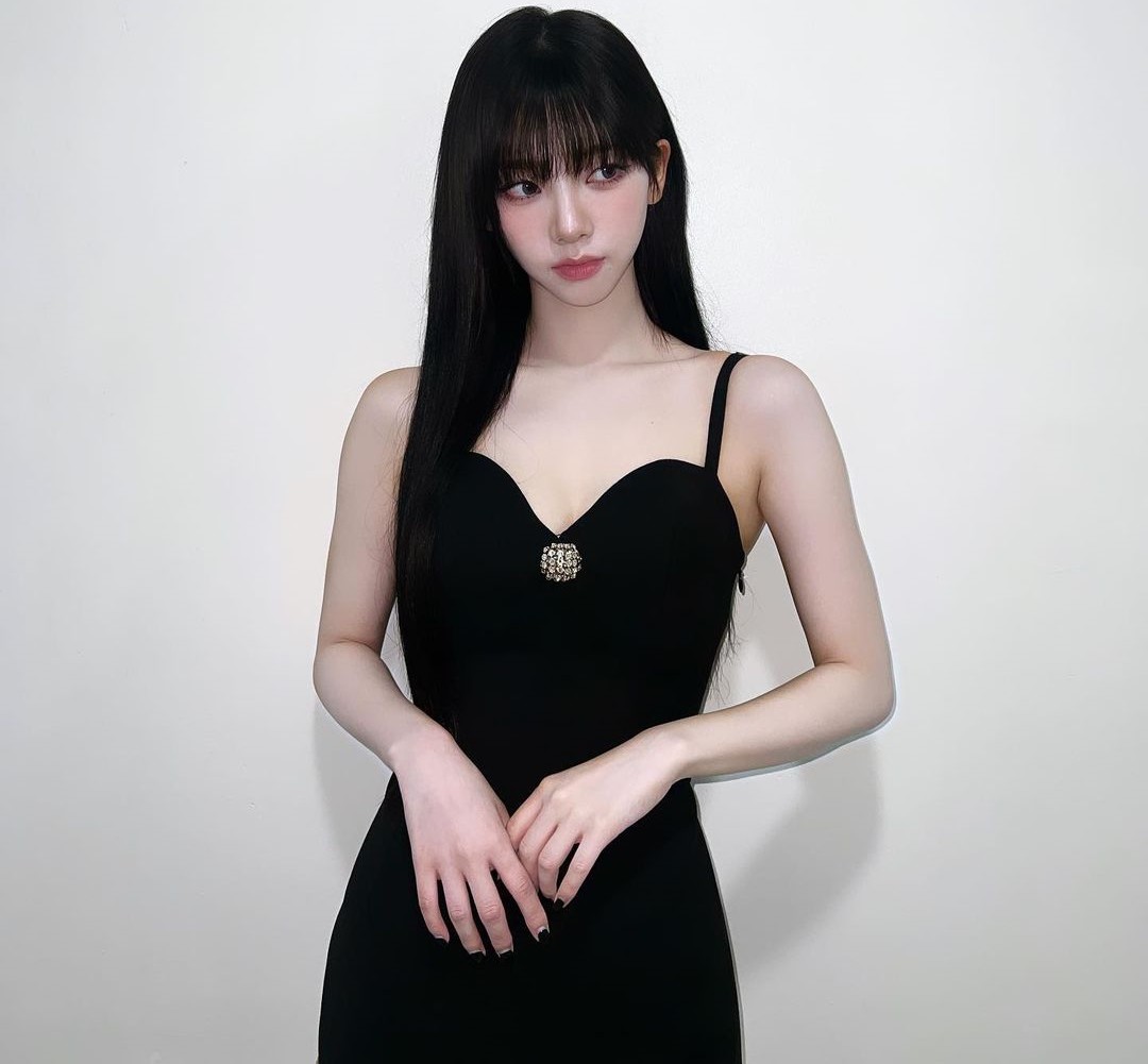 Cô gái hút 1,5 triệu lượt yêu thích với tấm hình khoe dáng đường phố Mỹ, đẹp tựa nữ thần - Hình 7
