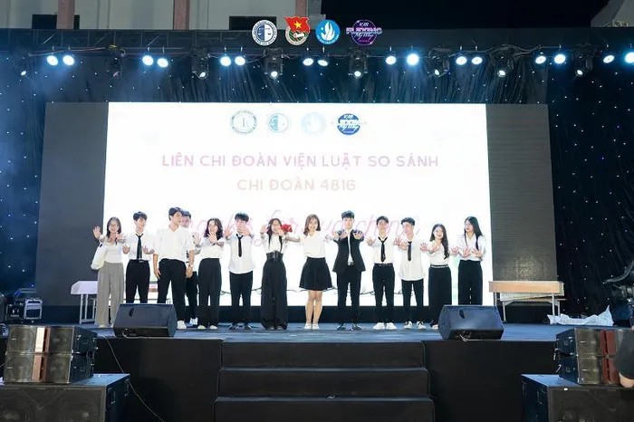 Đắm chìm vào bữa tiệc âm nhạc sôi động chào tân Flexing My Way - Hình 6