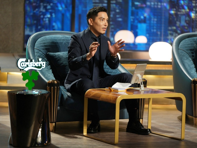 Shark Minh Beta hội ngộ chủ tịch ACB Trần Hùng Huy, vừa được khen xứng đôi liền công bố tin vui - Hình 1