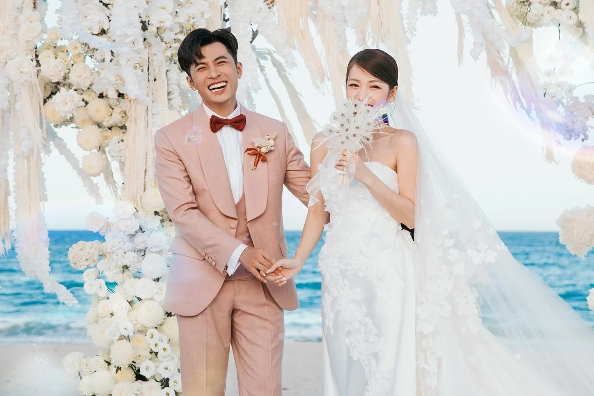 Puka - Gin Tuấn Kiệt giàu khủng cỡ nào mà đám cưới tổ chức 5 buổi lễ ở 3 nơi, chụp 6 bộ ảnh cưới? - Hình 1