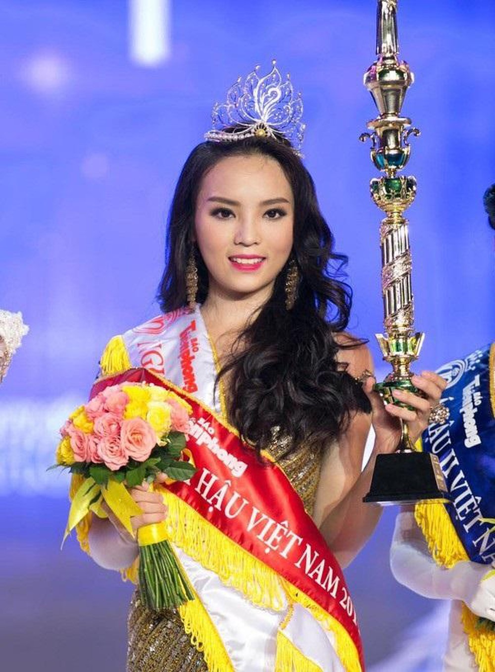 Kỳ Duyên tẩy trắng 7 năm nay hình tượng sụp đổ, bị CĐM tẩy chay phải đăng đàn xin lỗi - Hình 4
