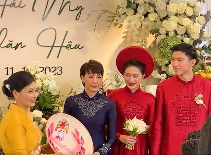 Doãn Hải My hành động tinh tế với mẹ chồng từ ngày đầu về làm dâu, đến vợ Công Phượng thì hiểu lầm - Hình 4