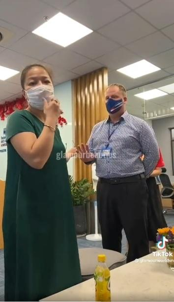 Thủy Bi: Có con bị bắt nạt ở trường quốc tế từng khẩu chiến Trang Trần, không gì ngoài tiền - Hình 1