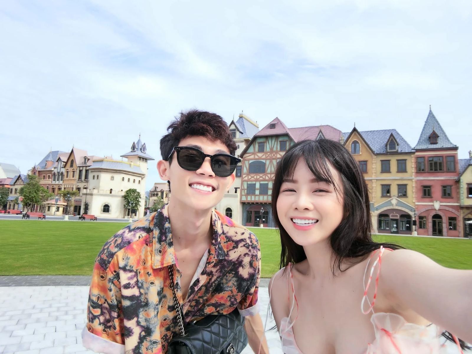 Dj Mie và Hồng Thanh huỷ theo dõi nhau sau tin đồn chia tay? - Hình 2
