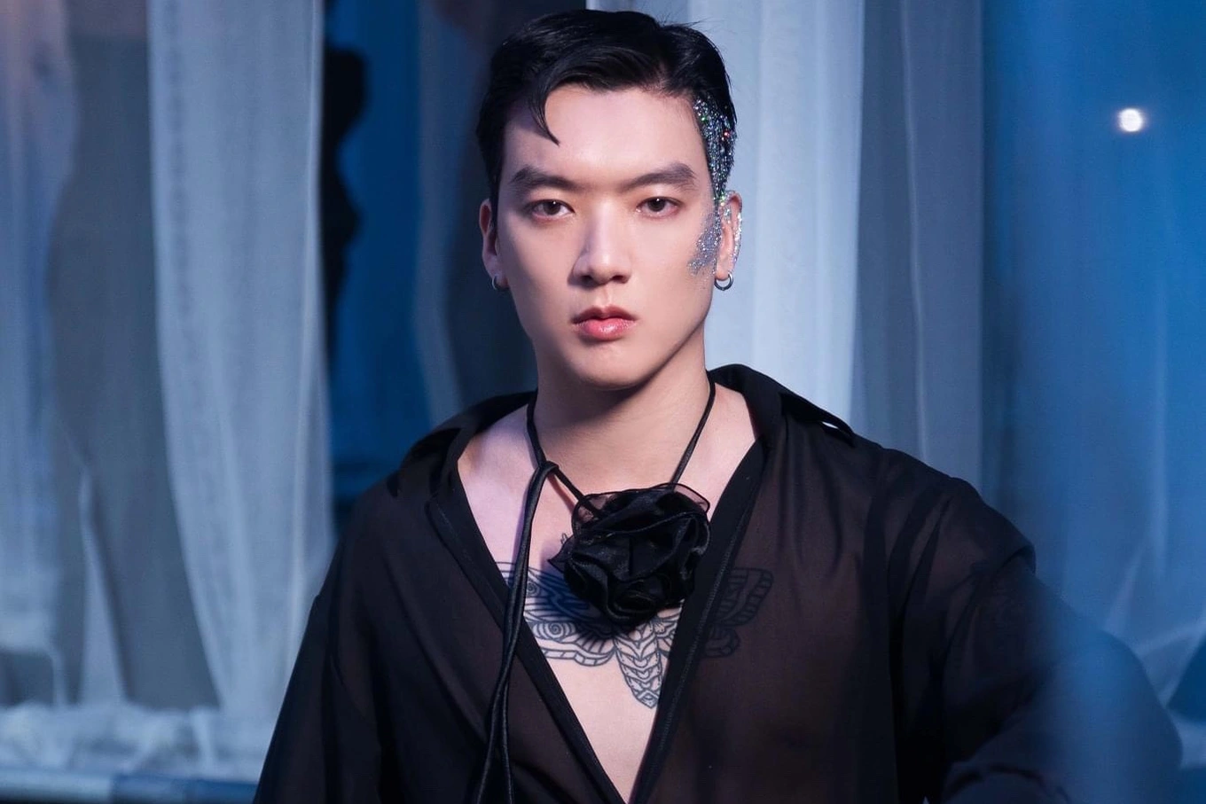 Brian Tran: The male celebrity had a chin surgery, was once entangled in rumors of being in love with Bao Anh, and is famous for his uncle-nephew love story - Photo 4
