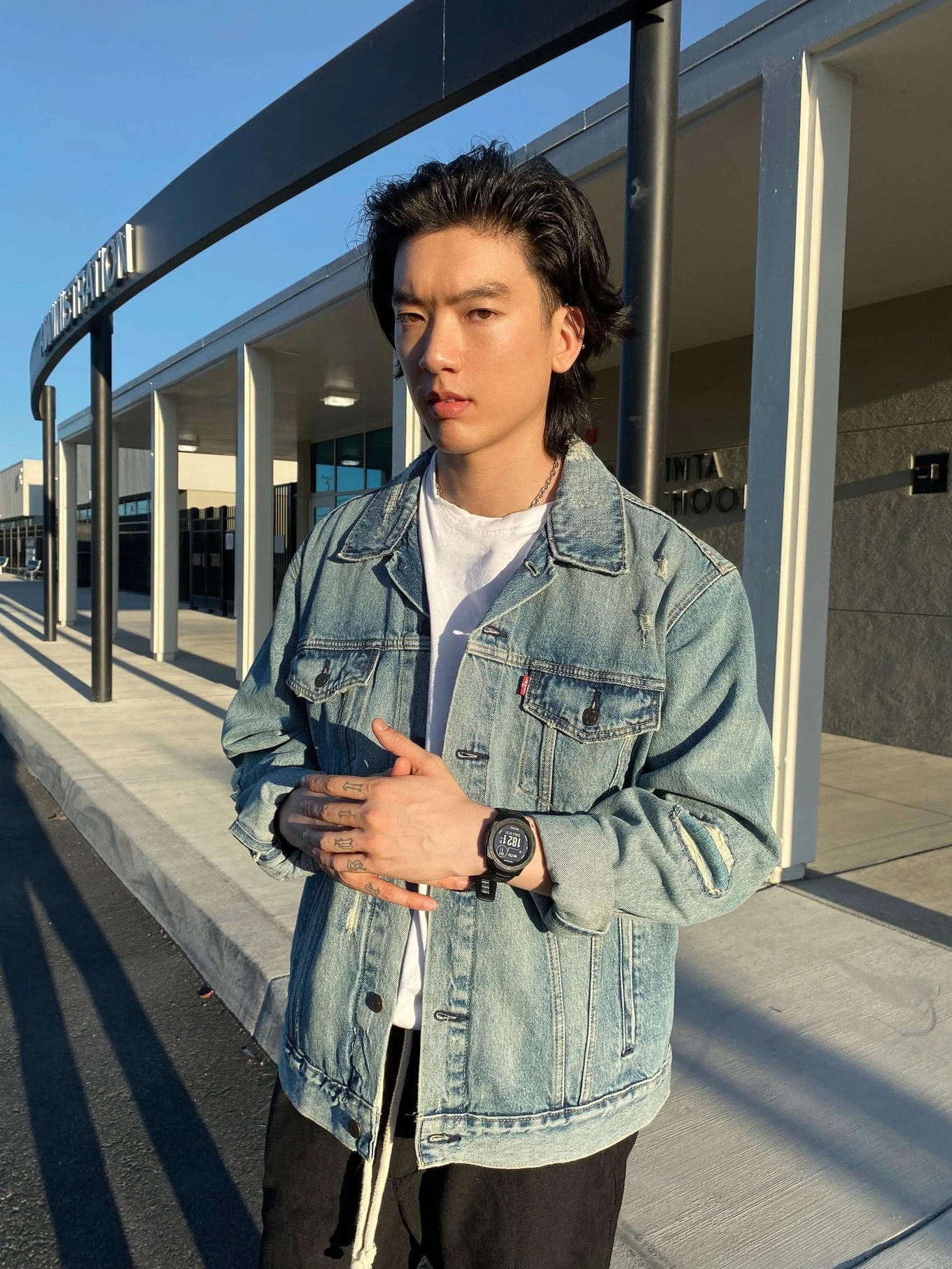 Brian Tran: The male celebrity had a chin surgery, was once entangled in rumors of being in love with Bao Anh, and is famous for his uncle-nephew love story - Photo 2