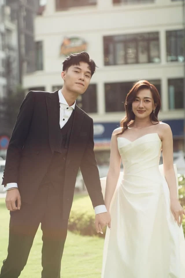 Phương Lan ăn đứt Puka, được mẹ chồng tặng nhà, đưa ra quy định có 1-0-2 cho sao việt dự tiệc cưới - Hình 5
