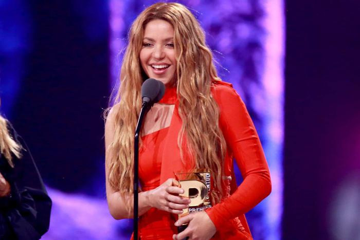 Shakira đứng trước cảnh ngồi tù, vướng vòng lao lý sau chia tay bạn trai cũ, tố bị phản bội - Hình 8