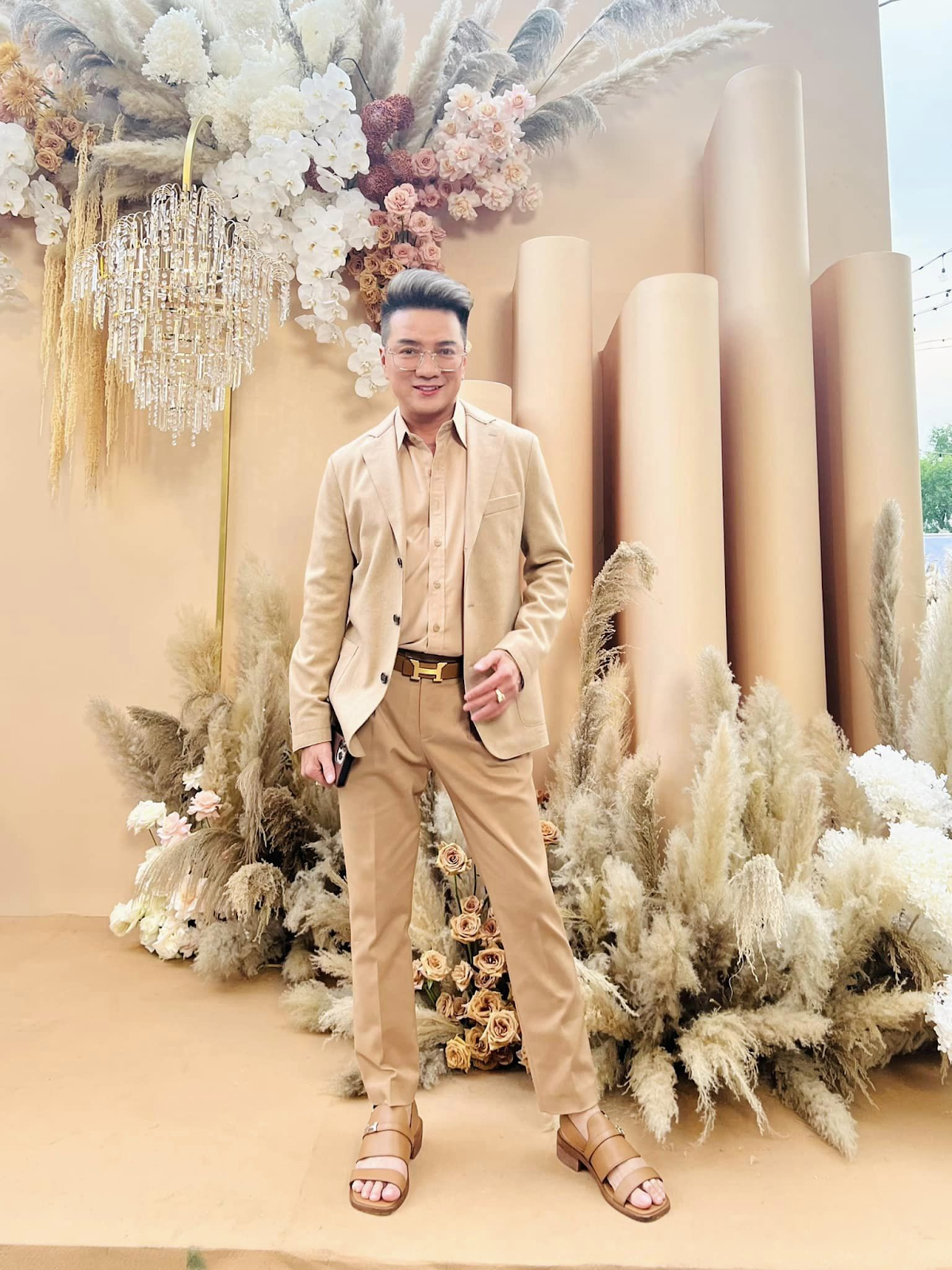 Gin Tuấn Kiệt đội vợ lên đầu, Puka - Phương Lan được Đàm Vĩnh Hưng tặng quà khủng giá 500 triệu? - Hình 8