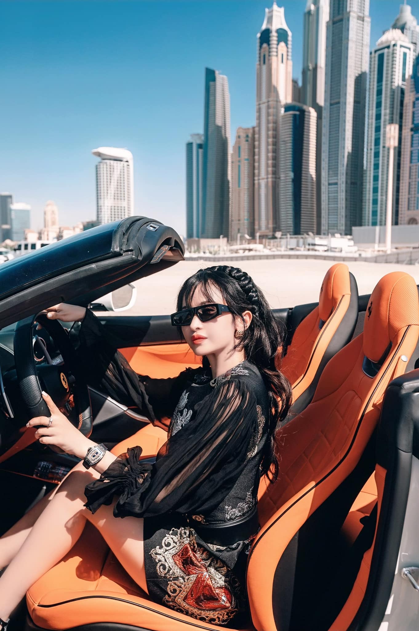 Mina Phạm: Vợ 2 Minh Nhựa, được cưng như bà hoàng, từng khiến chồng đại gia suy sụp vì bỏ nhà đi - Hình 4