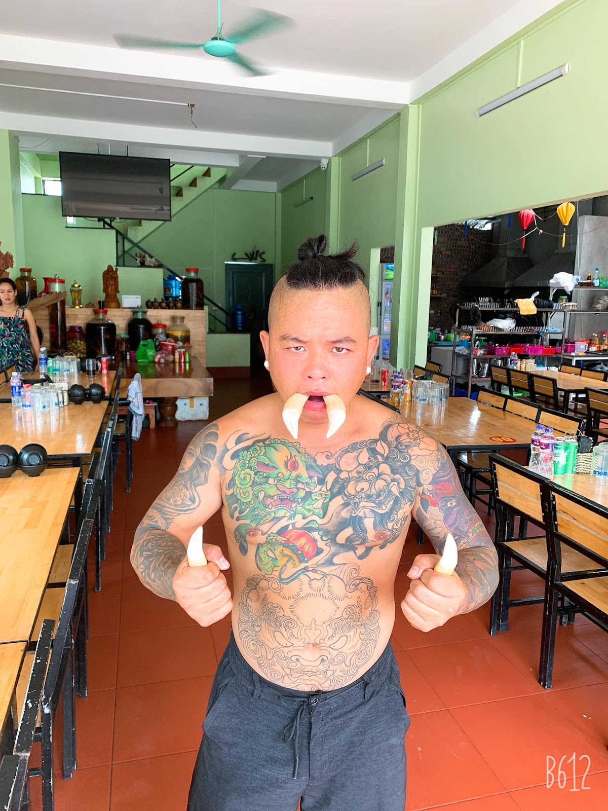 Rộ tin hiện tượng mạng Dương Minh Tuyền bị đâm nguy kịch, thực hư ra sao? - Hình 6