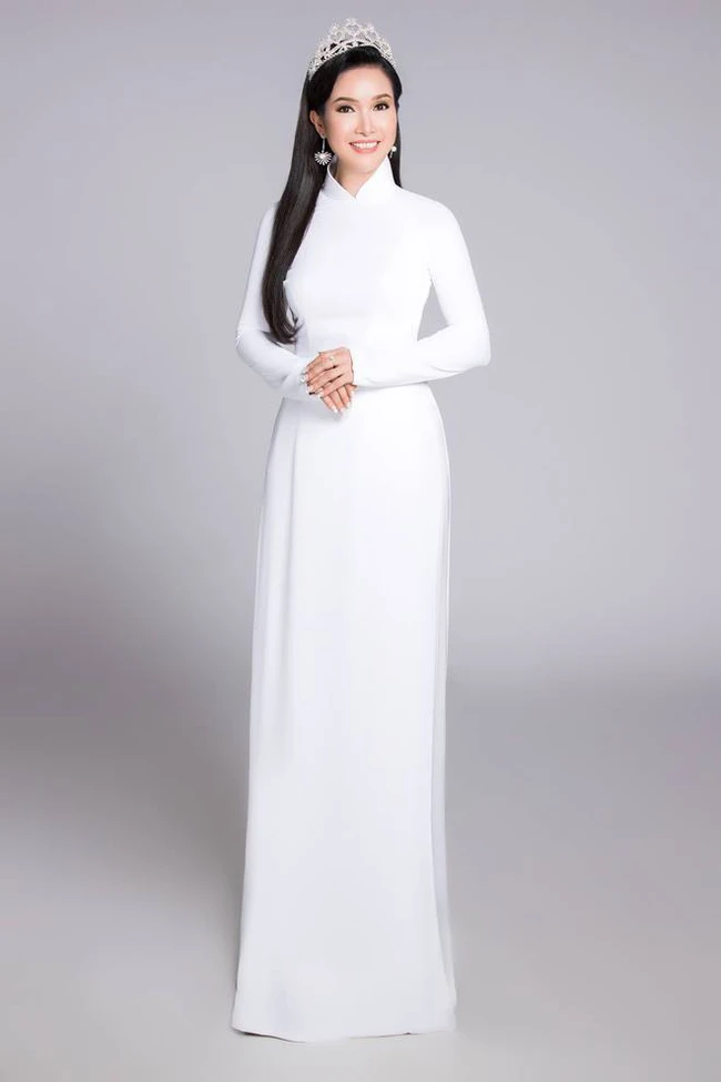 Bùi Bích Phương - HHVN đầu tiên: Chiều cao khiêm tốn nhưng học vấn cao, hiện ra sao khi rời showbiz? - Hình 2