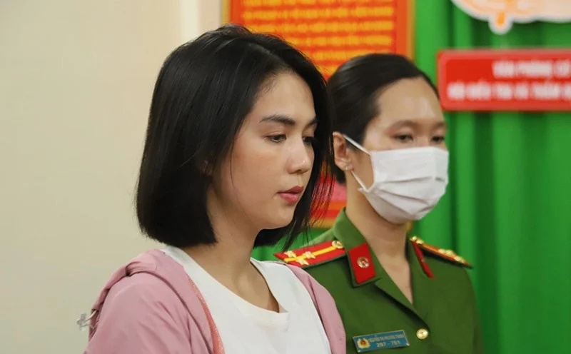 Ngọc Trinh gặp biến sau 1 ngày mở lại trang cá nhân, loạt động thái bất thường làm dân tình chú ý - Hình 1