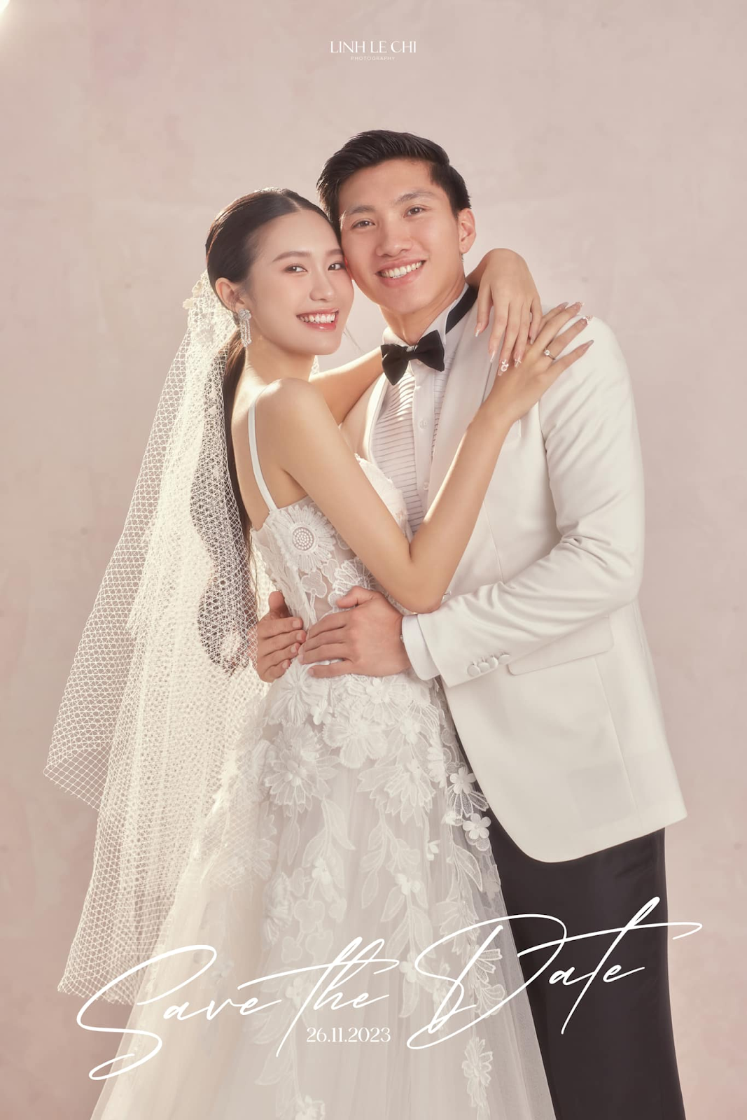 Văn Hậu - Hải My nhận quà cưới sớm từ HLV Troussier, CĐM dự đoán thuyền trưởng không thể dự hôn lễ - Hình 6