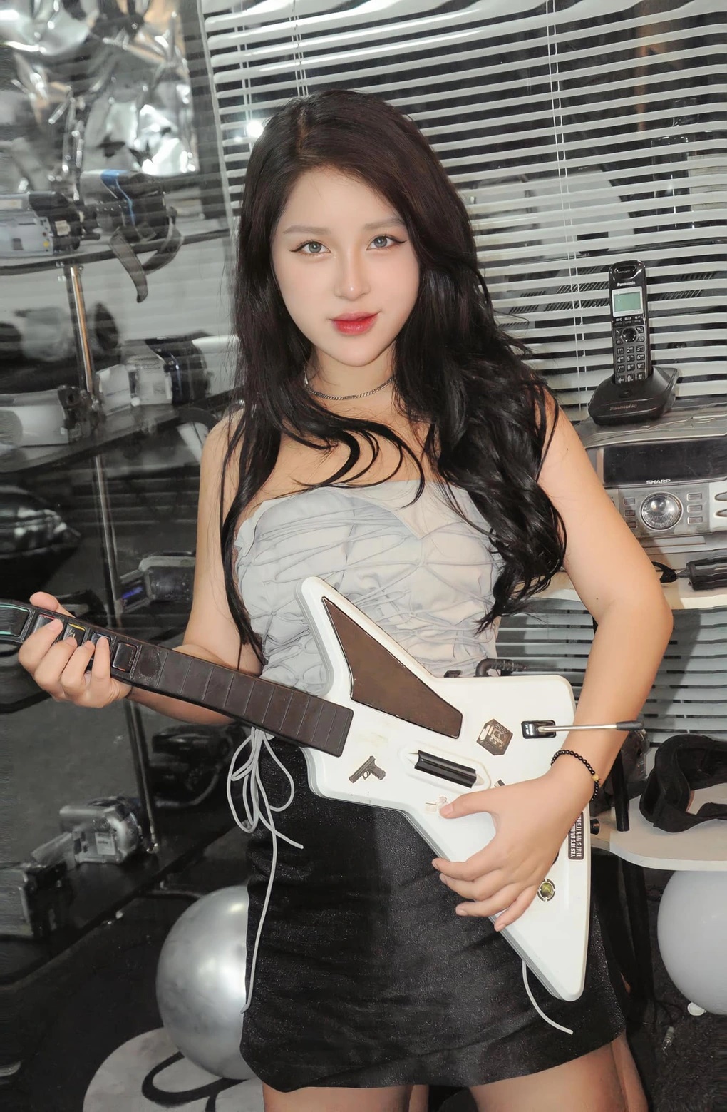Cô giáo hot girl Thanh Nga dạy vật lý từng gây sốt mạng xã hội, cuộc sống hiện tại gây bất ngờ? - Hình 6