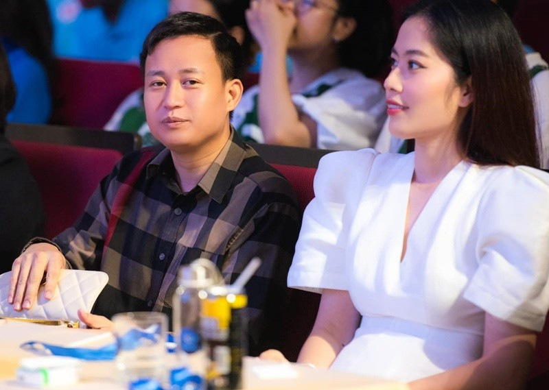 Rộ tin Nam Em hủy hôn, xóa hết ảnh, ẩn ý độc thân, chồng sắp cưới cũng có động thái dứt tình? - Hình 6