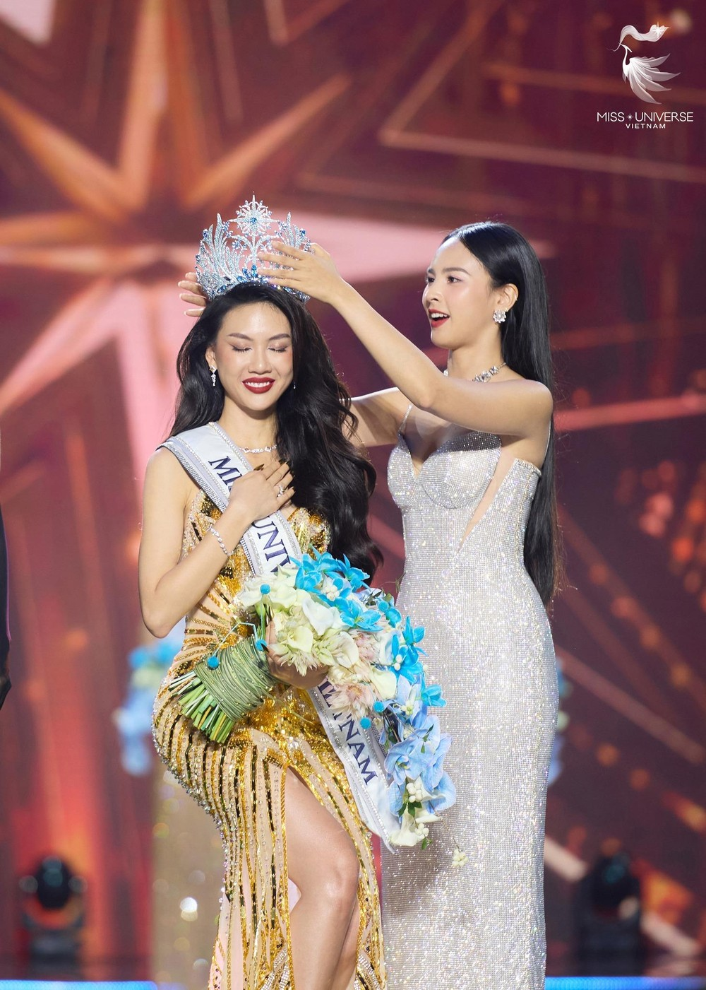 Bùi Quỳnh Hoa bị réo tên trên fanpage Thông tin Chính phủ, CĐM đồng loạt đòi tước vương miện - Hình 1
