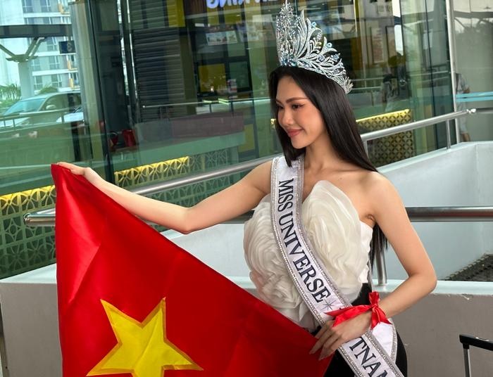 Bùi Quỳnh Hoa chính thức xuất khẩu, BGK MUVN ghẻ lạnh ra mặt, Hương Ly có hành động gây chú ý - Hình 1