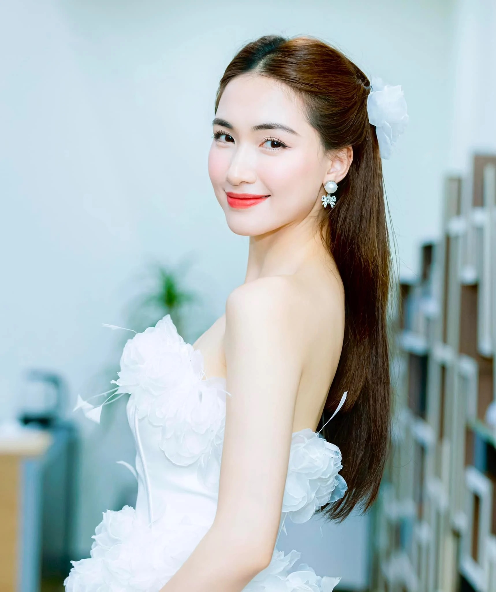 Đoàn Văn Hậu - Doãn Hải My ấn định ngày về chung nhà, hé lộ hậu trường chụp ảnh cưới đẹp như phim - Hình 2