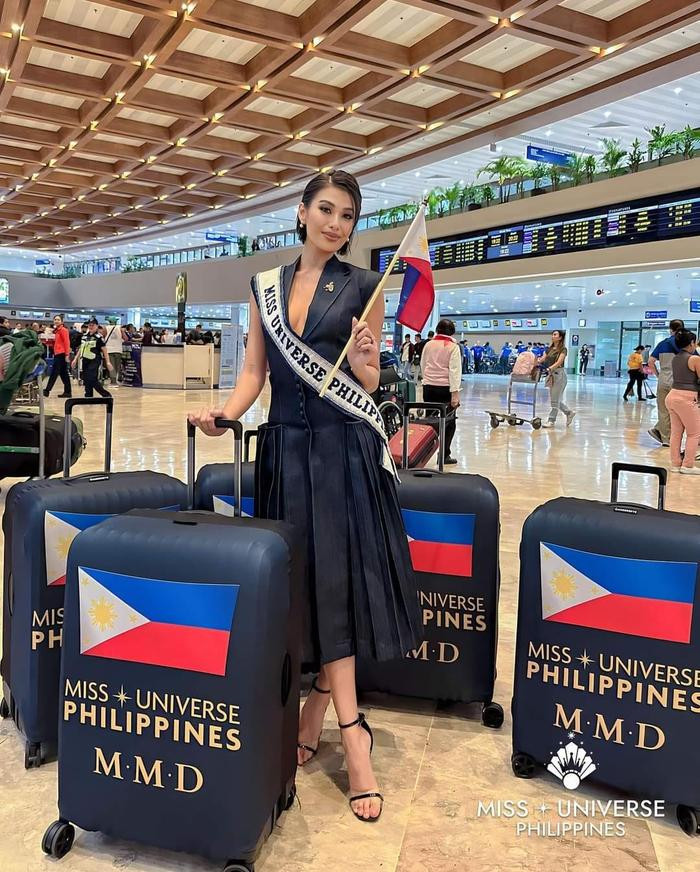 Miss Universe 2023 chính thức khởi động, Bùi Quỳnh Hoa vừa đến El Salvador đã ghi điểm - Hình 4