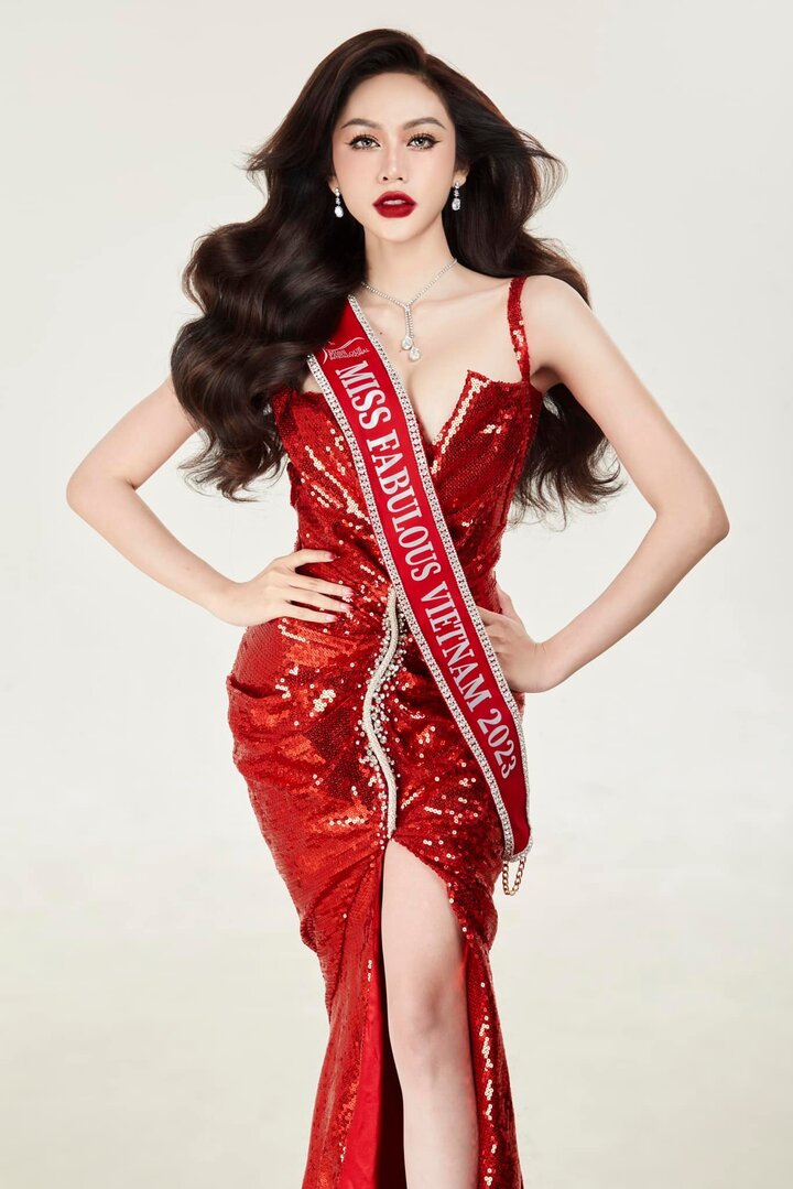Lương Mỹ Kỳ vấp té, lạc đề tại Miss Fabulous International 2023, fan ngao ngán hết hy vọng - Hình 5